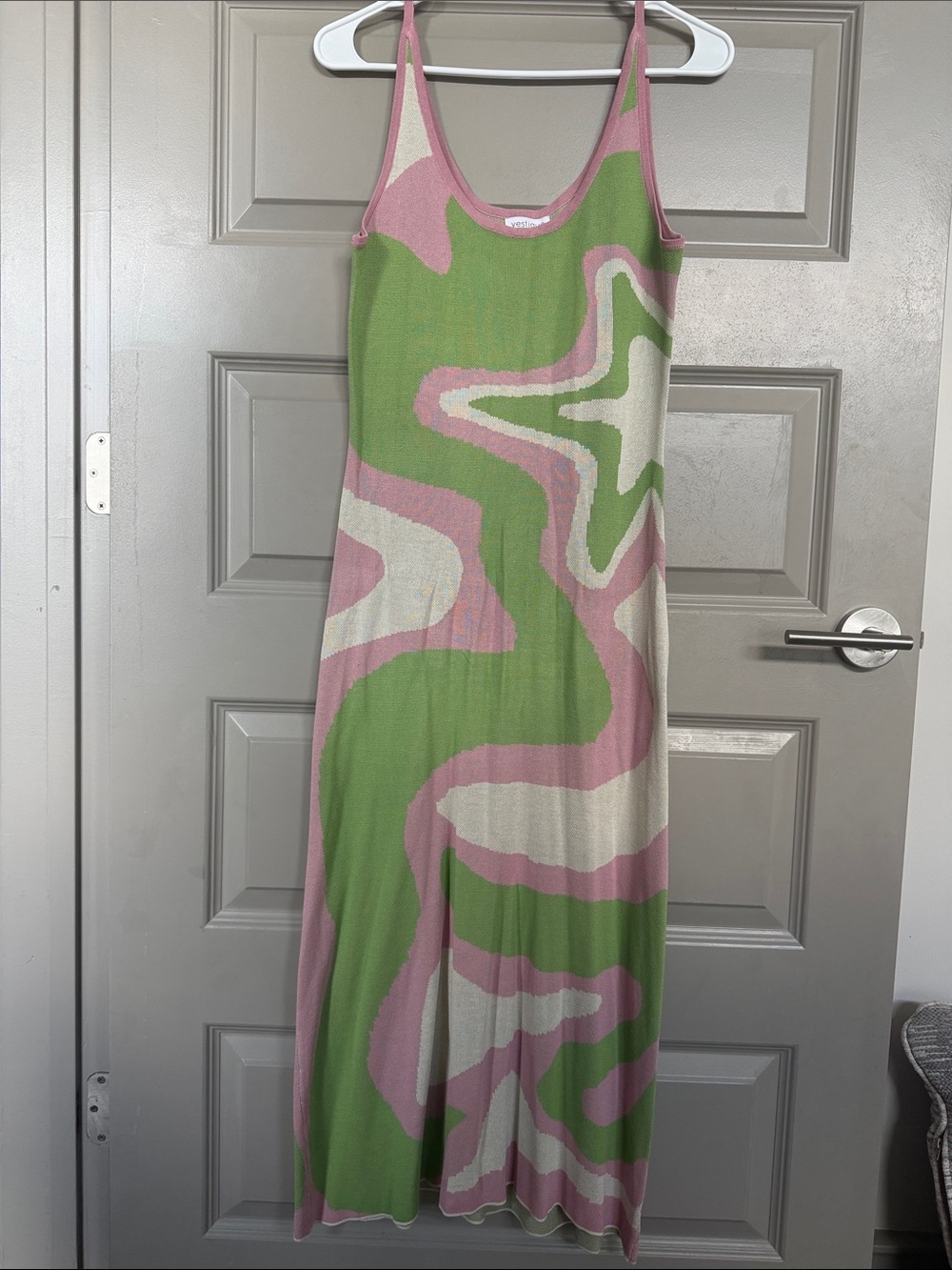 vestique Pink, Green & Cream Swirl Midi Dress